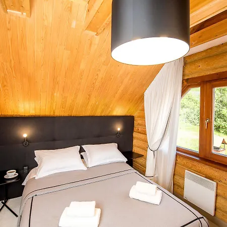 шалe у пилипці Pylypets Pilipets