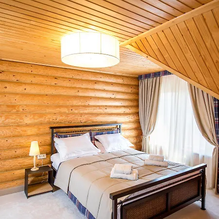 шалe у пилипці Pylypets *