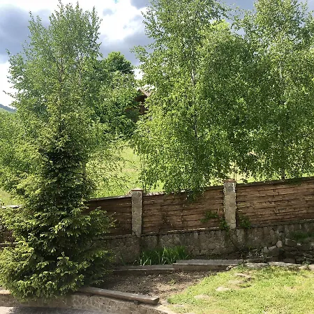 Alpstuga шалe у пилипці Pylypets Pilipets